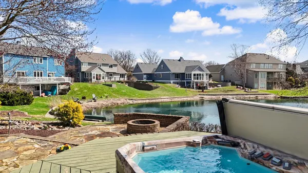 $795,000 | 2204 Edgewater Place, Champaign, IL 61822