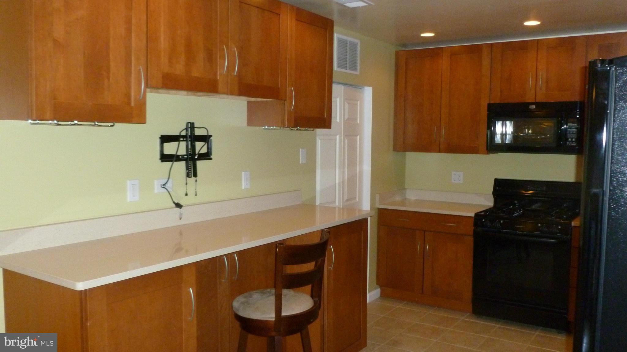 520 Manor Road Severna Park, MD 21146 - Photo 11 of 27 Kitchen