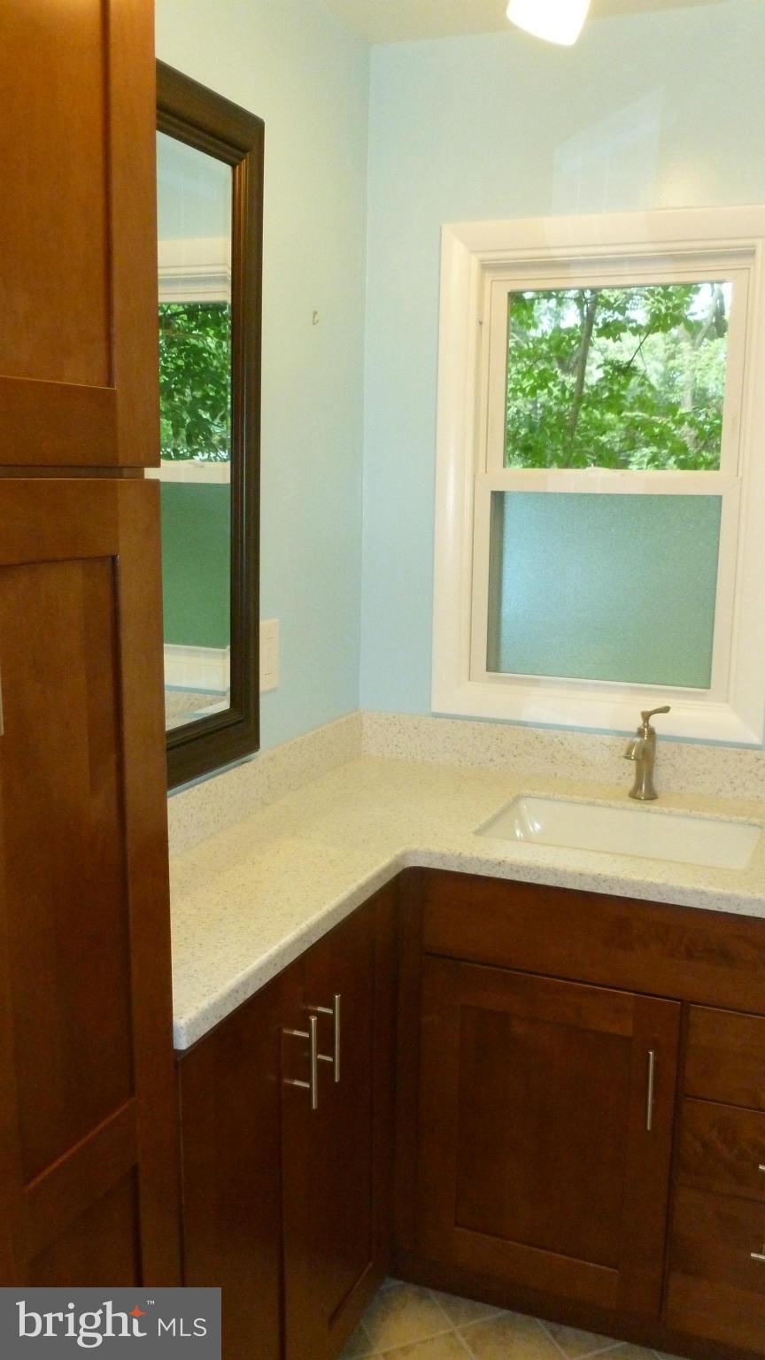 520 Manor Road Severna Park, MD 21146 - Photo 18 of 27 Bath