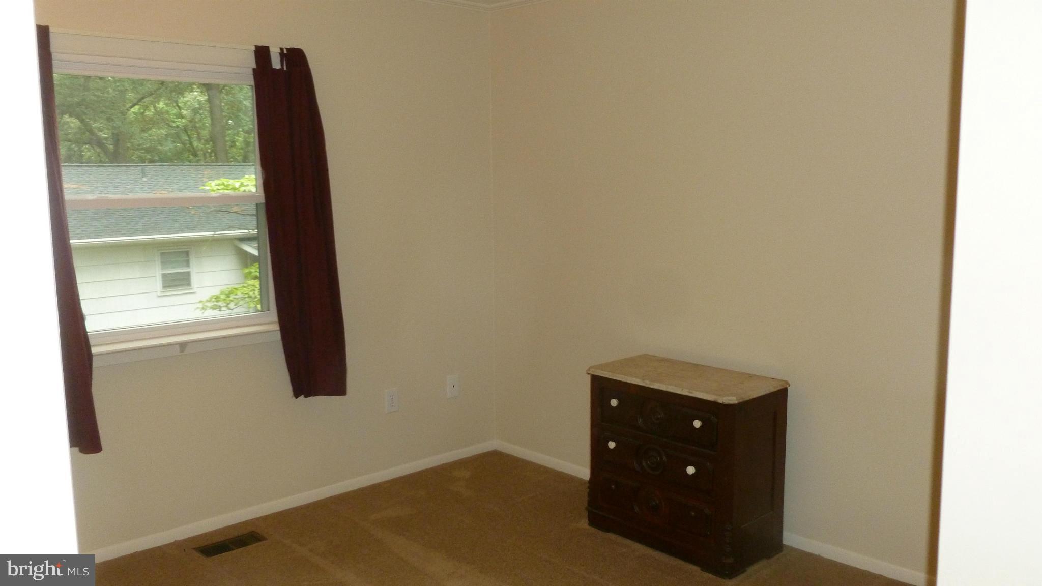520 Manor Road Severna Park, MD 21146 - Photo 22 of 27 Bedroom
