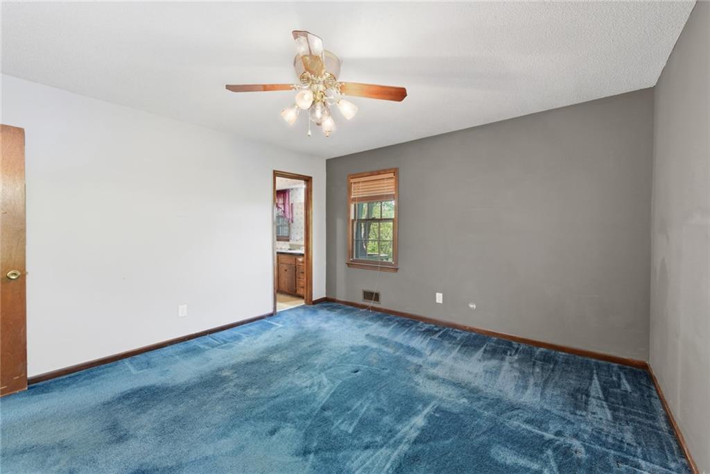 10407 Northwest Crooked Road Kansas City, MO 64152 - Photo 24 of 41