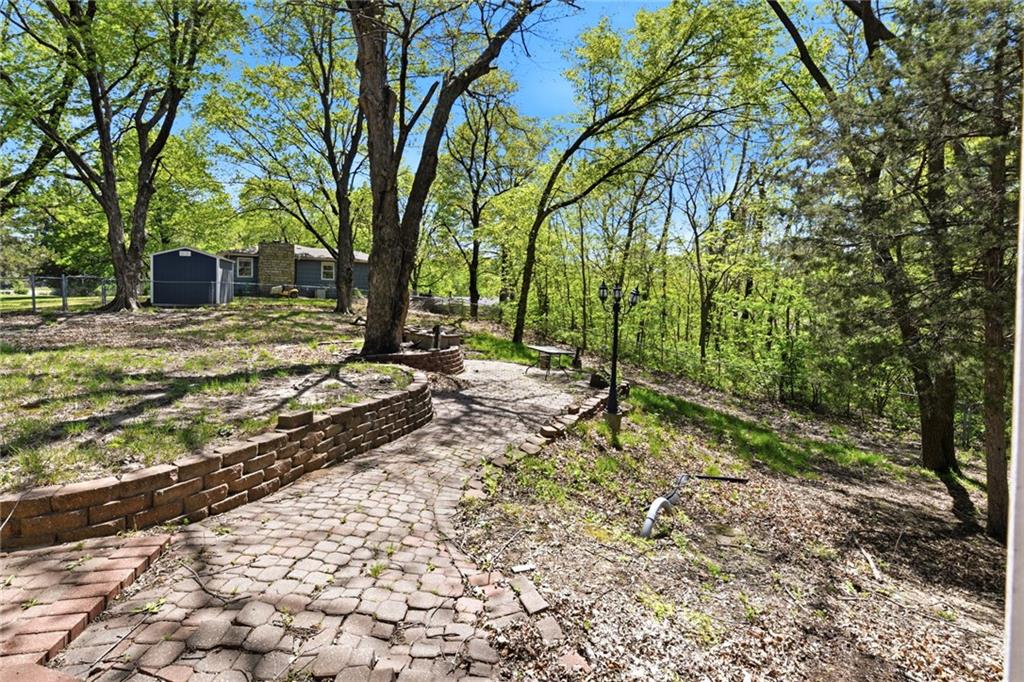 10407 Northwest Crooked Road Kansas City, MO 64152 - Photo 35 of 41