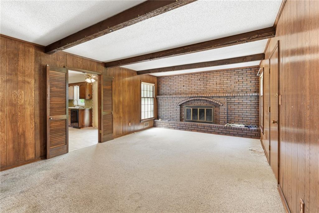 10407 Northwest Crooked Road Kansas City, MO 64152 - Photo 5 of 41
