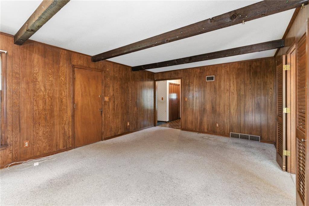 10407 Northwest Crooked Road Kansas City, MO 64152 - Photo 7 of 41