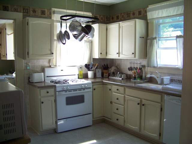 716 South 3rd Street Goshen, IN 46526 - Photo 2 of 12