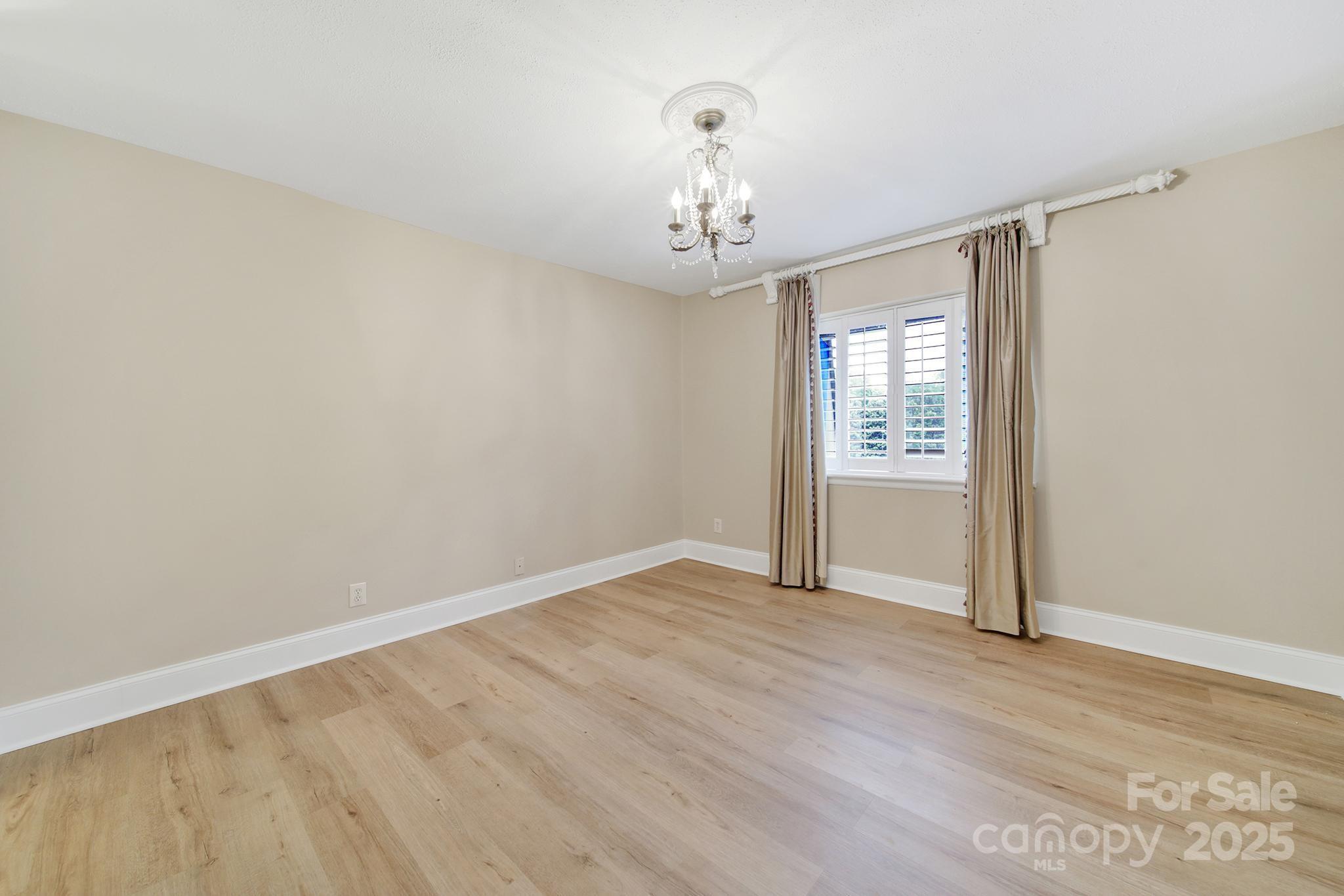 1323 Queens Road, Unit 420 Charlotte, NC 28207 - Photo 22 of 33 Gallery Image 22