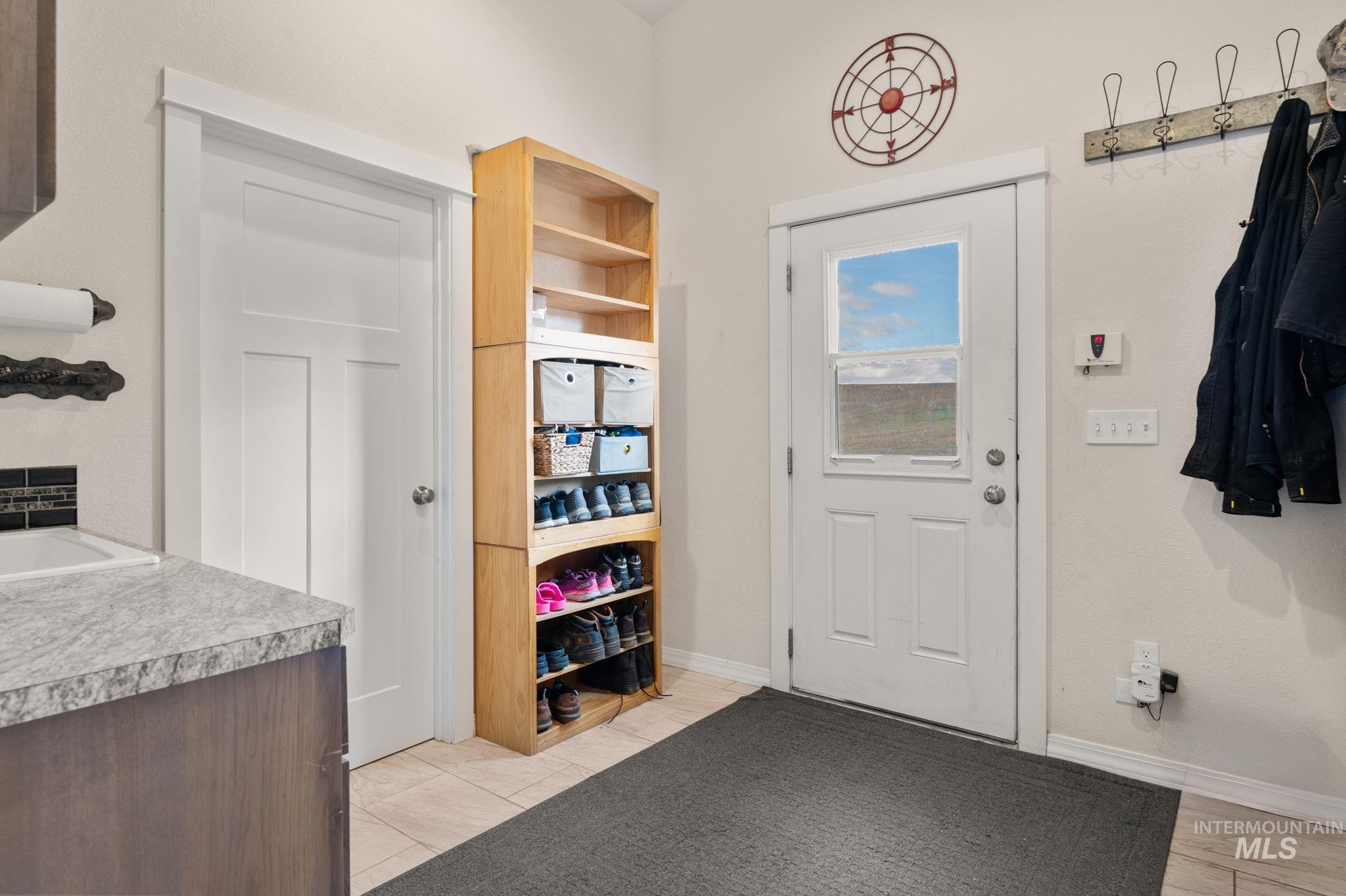 1390 Sather Road Genesee, ID 83832 - Photo 11 of 47