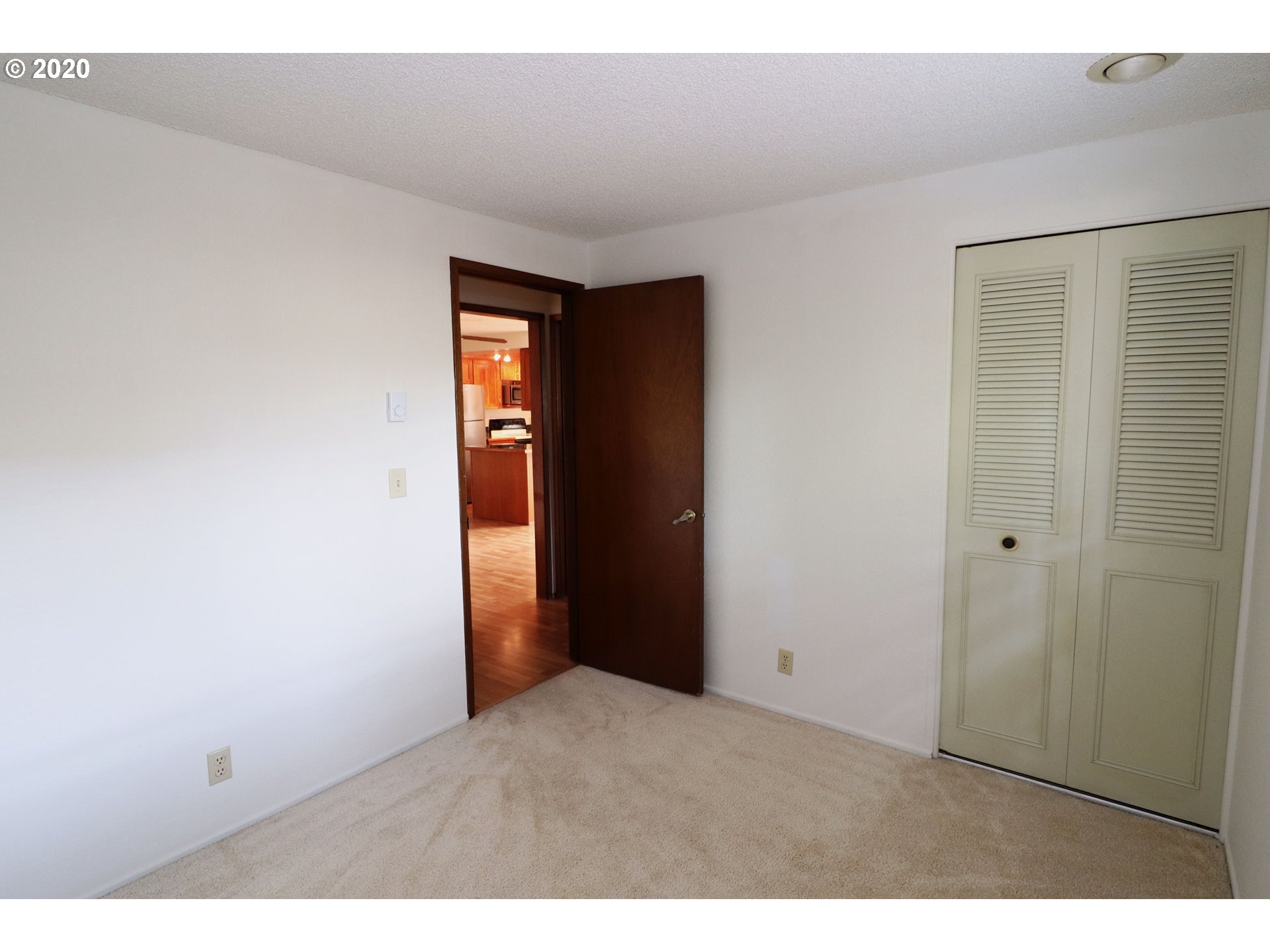 531 71st Street Springfield, OR 97478 - Photo 20 of 32