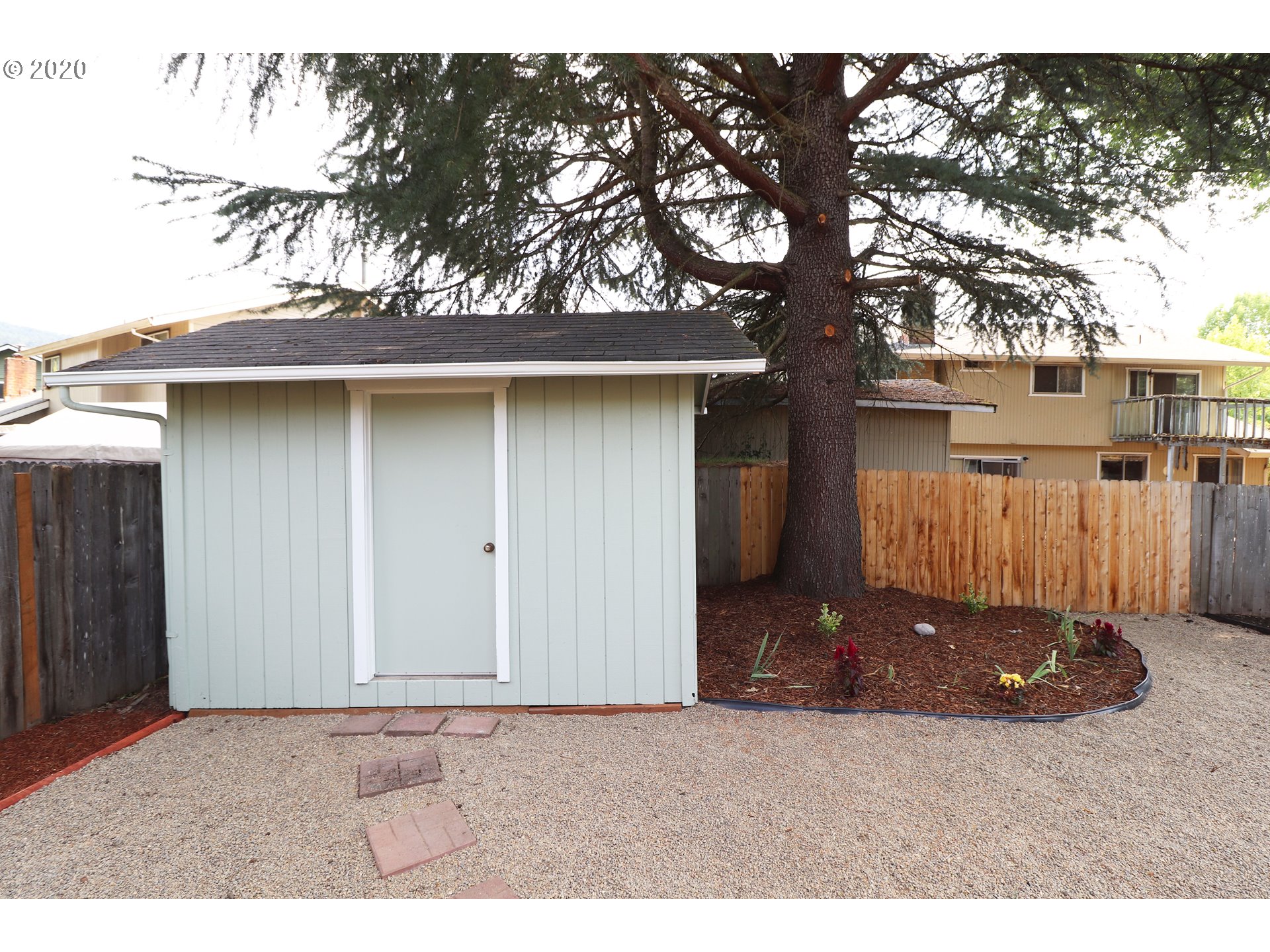 531 71st Street Springfield, OR 97478 - Photo 28 of 32