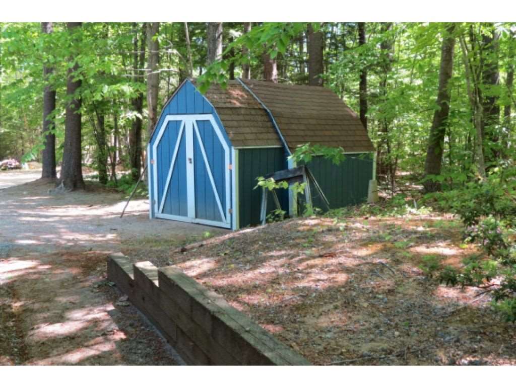 193 Coaster Road Loudon, NH 03307 - Photo 27 of 30 Gallery Image 27
