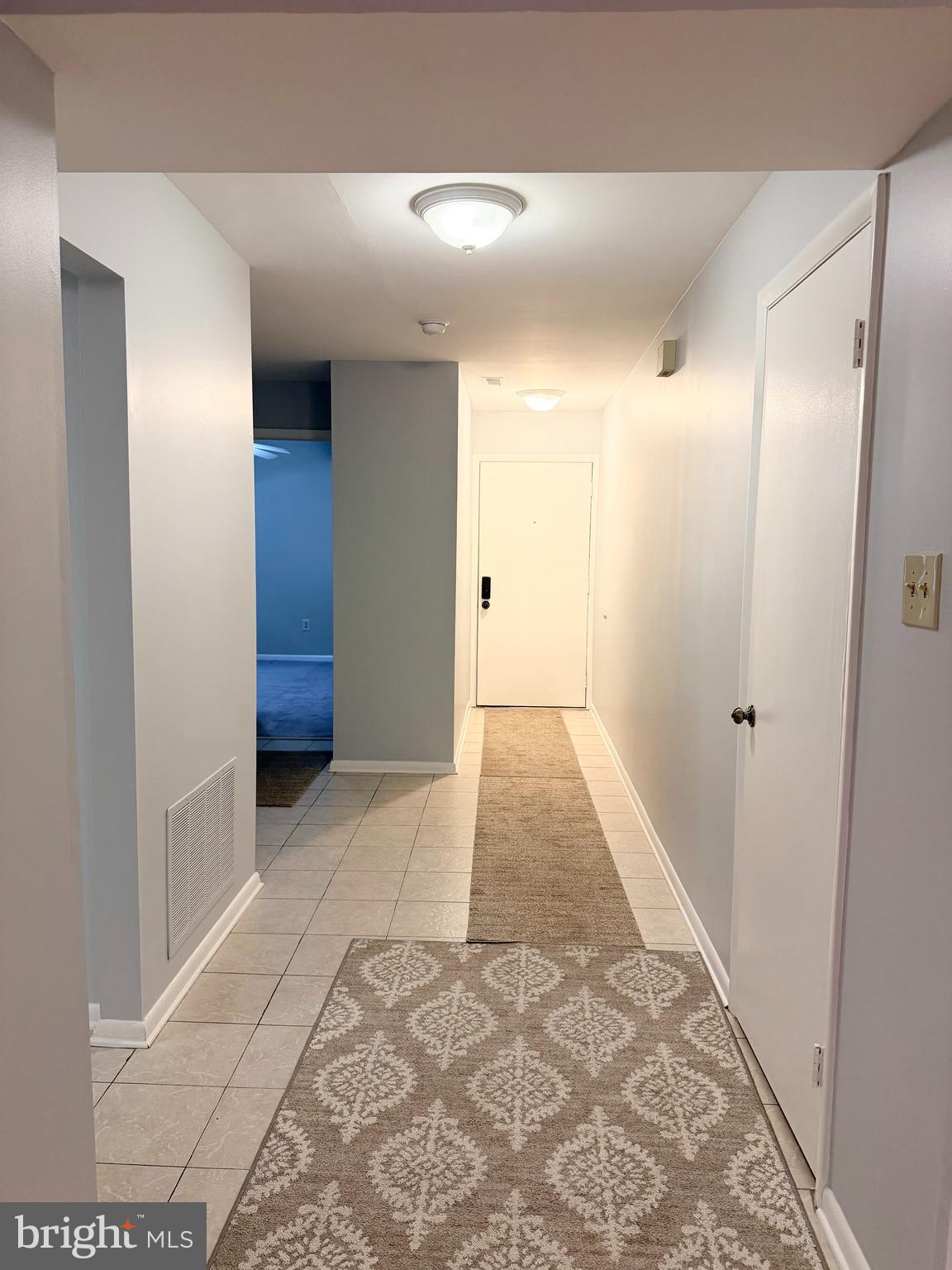 201 A Kelly Cove Mount Laurel, NJ 08054 - Photo 17 of 19 Foyer