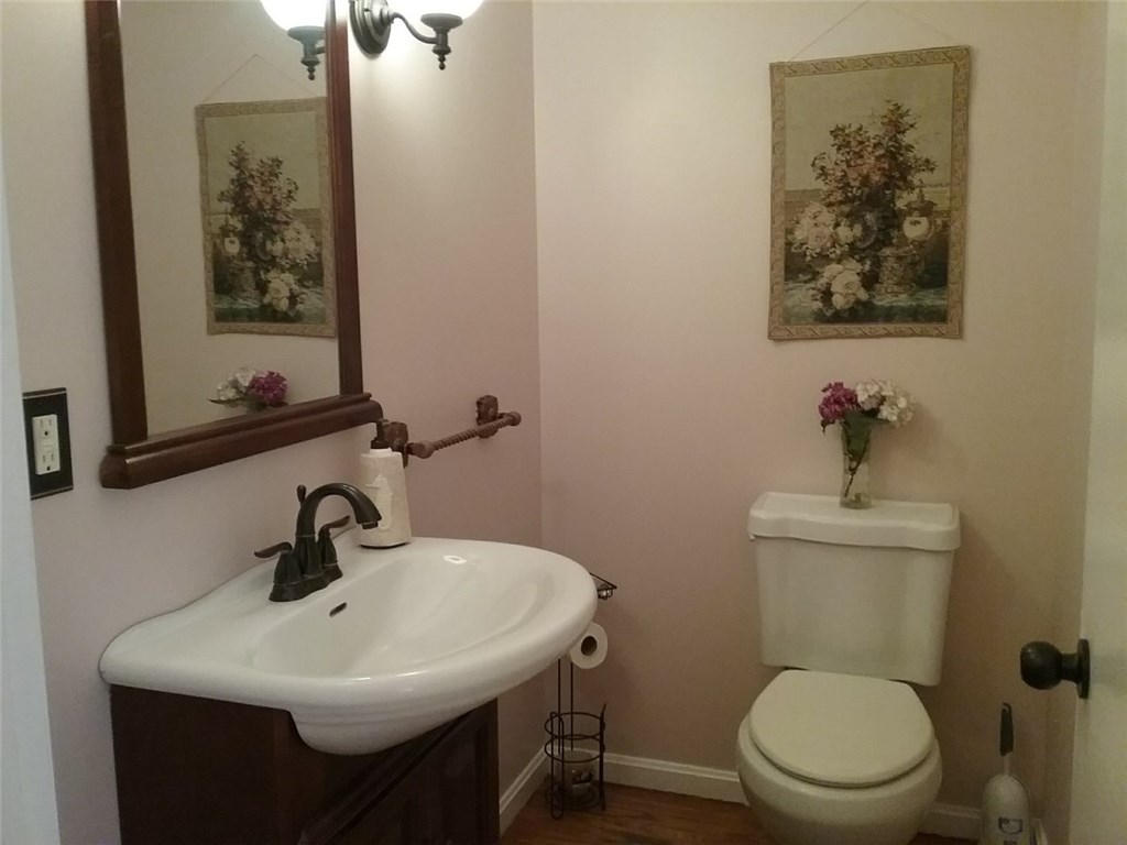 23 Shields Street, Unit 21 Newport, RI 02840 - Photo 9 of 19