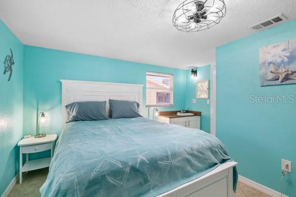 5043 North Beach Road Englewood, FL 34223 - Photo 9 of 35