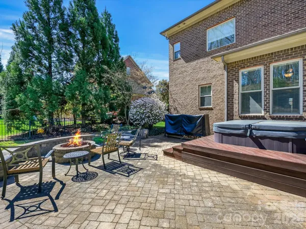 $949,000 | 13130 Long Common Parkway, Huntersville, NC 28078