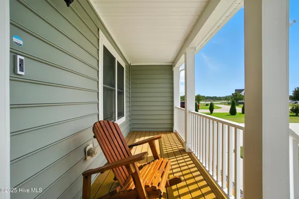 $774,900 | 127 Colington Circle, Aydlett, NC 27916
