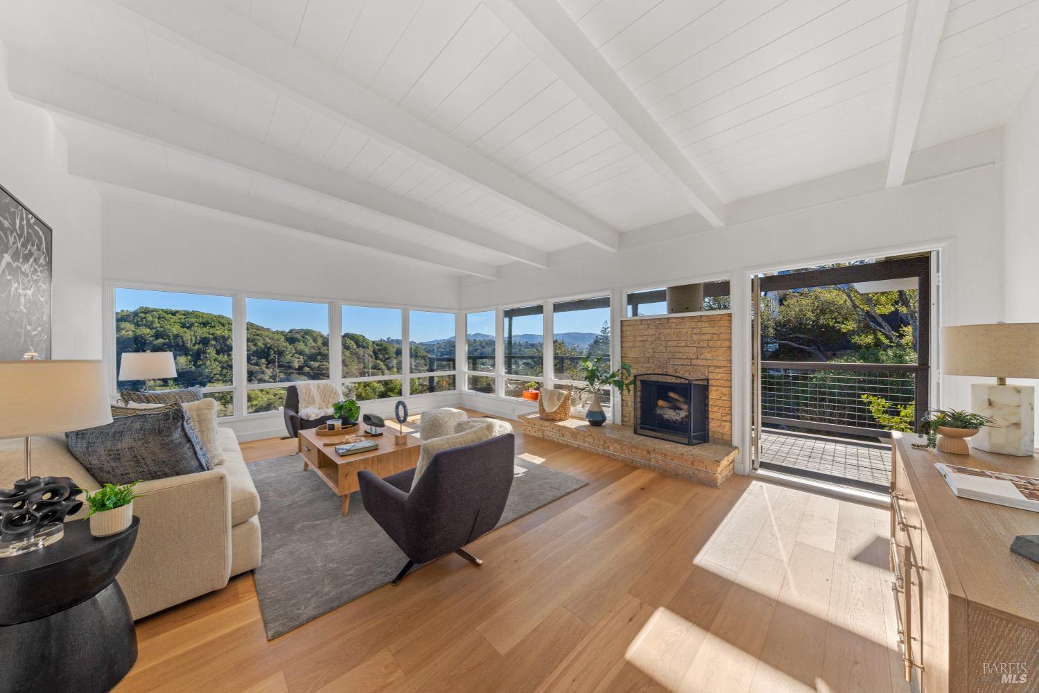 18 Stanton Way Mill Valley, CA 94941 - Photo 13 of 74 Doors open to deck and view beyond.