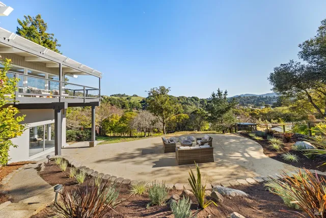 $2,595,000 | 18 Stanton Way, Mill Valley, CA 94941