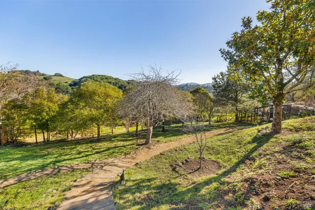 $2,595,000 | 18 Stanton Way, Mill Valley, CA 94941