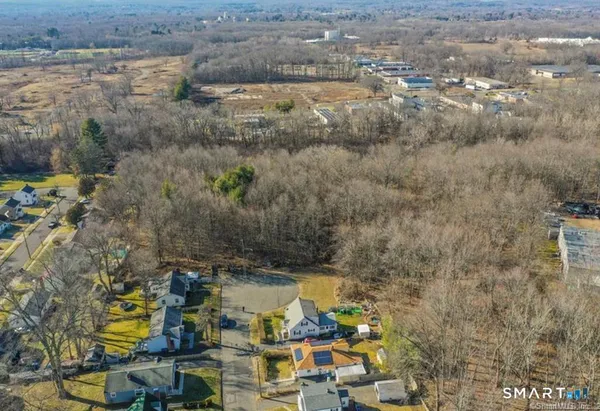 $240,000 | 180 Brookline Avenue, Bloomfield, CT 06002