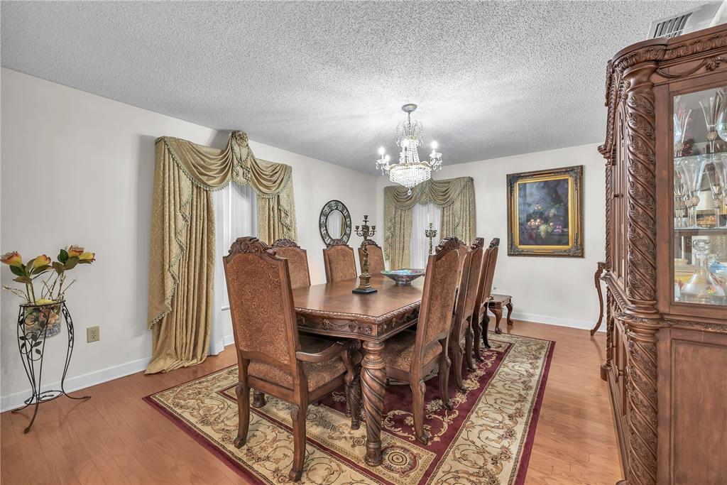 9611 Cypress Brook Road Tampa, FL 33647 - Photo 6 of 20