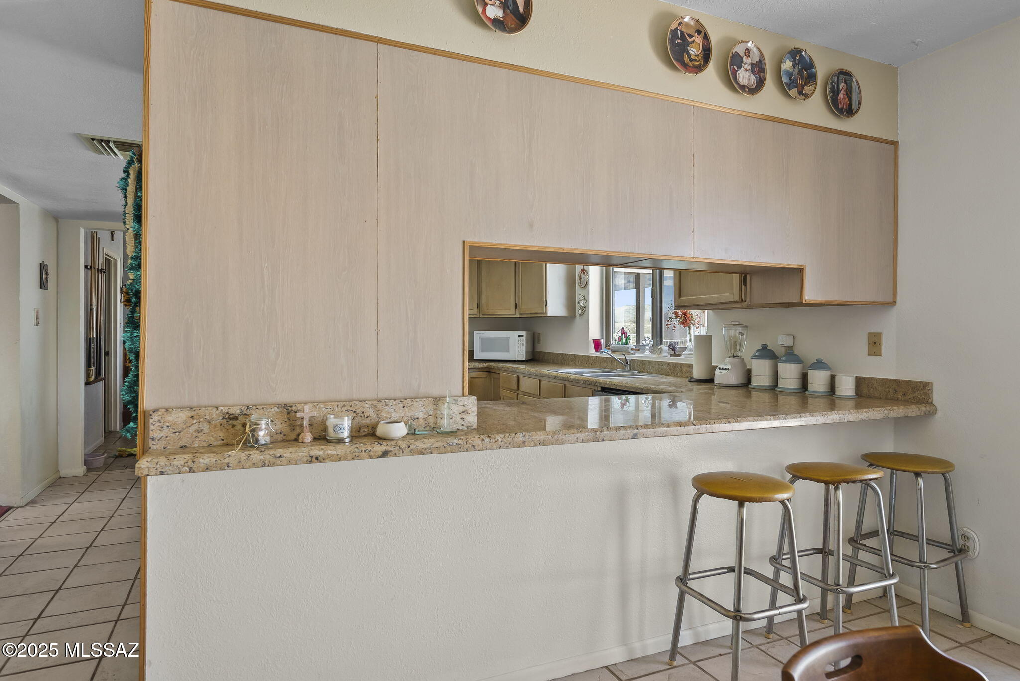 888 Cree Lane Rio Rico, AZ 85648 - Photo 21 of 47