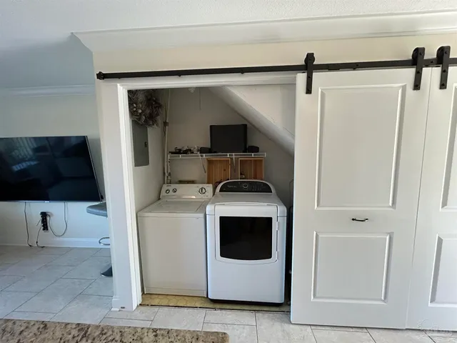 $2,300 | 1705 Bulevar Mayor, Pensacola Beach, FL 32561