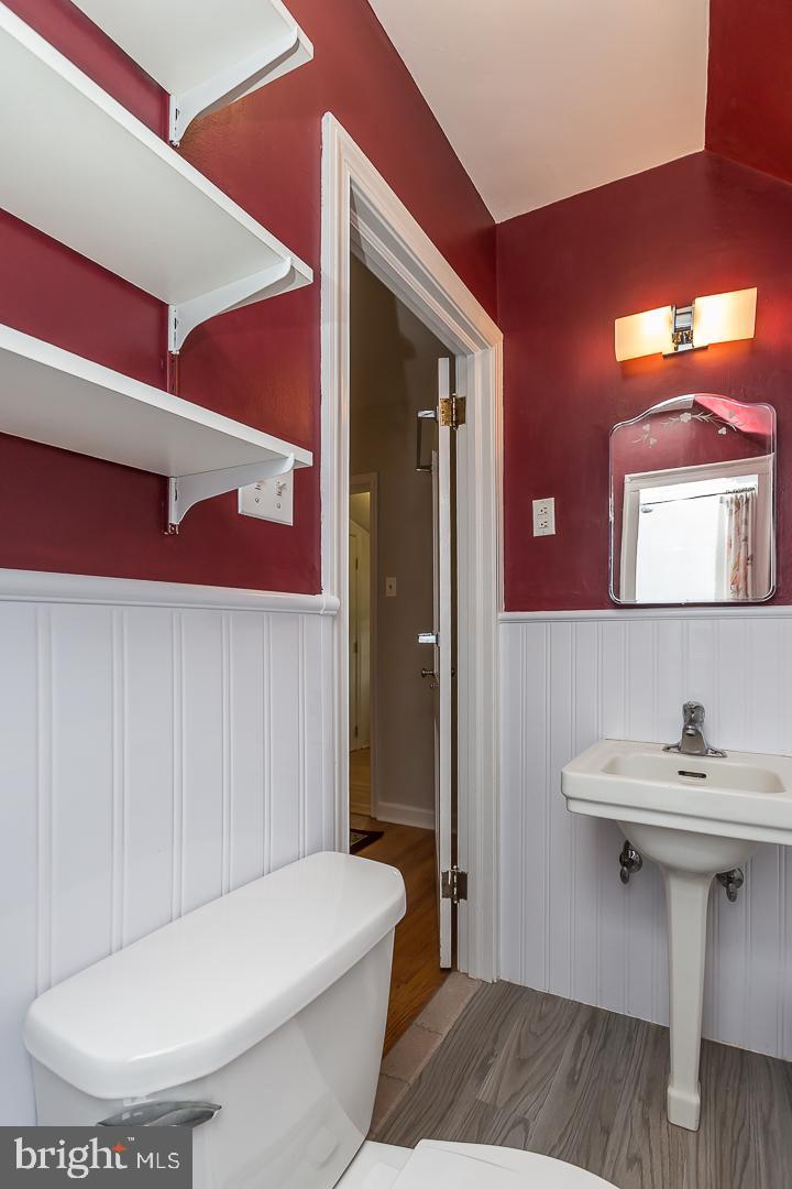 803 Valley Road Havertown, PA 19083 - Photo 24 of 35