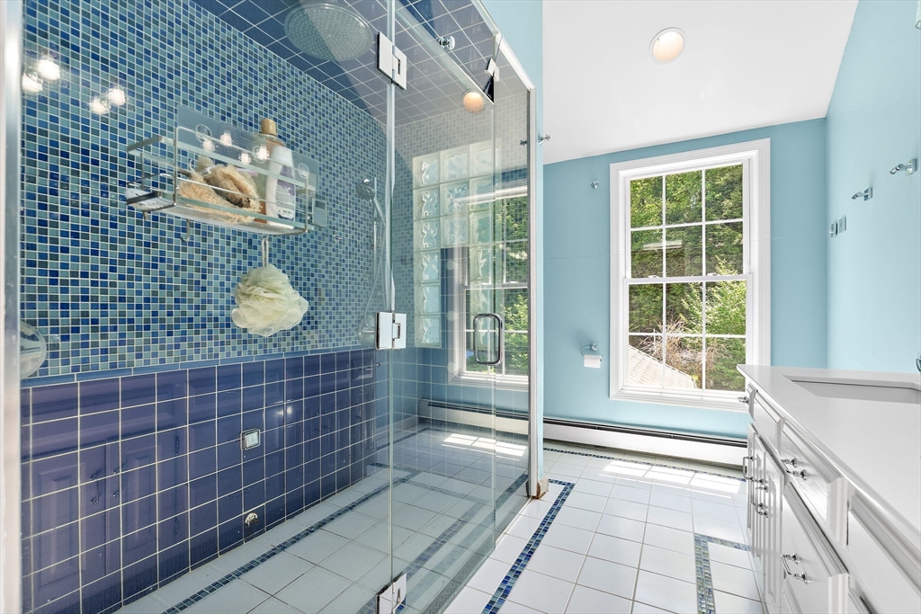 4 Dix Road Franklin, MA 02038 - Photo 26 of 39