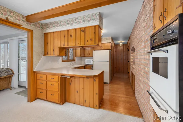 $429,900 | 2145 Bauer Road, Jenison, MI 49428