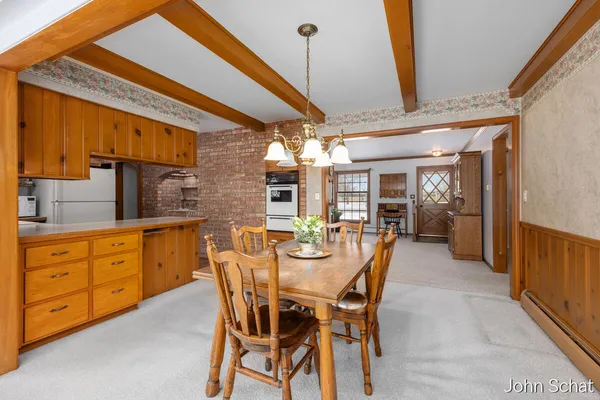 $429,900 | 2145 Bauer Road, Jenison, MI 49428