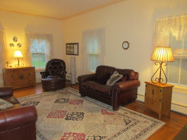 39 Park Street Harwich, MA 02645 - Photo 7 of 33 AZ & 39 Park St., Harwich 082