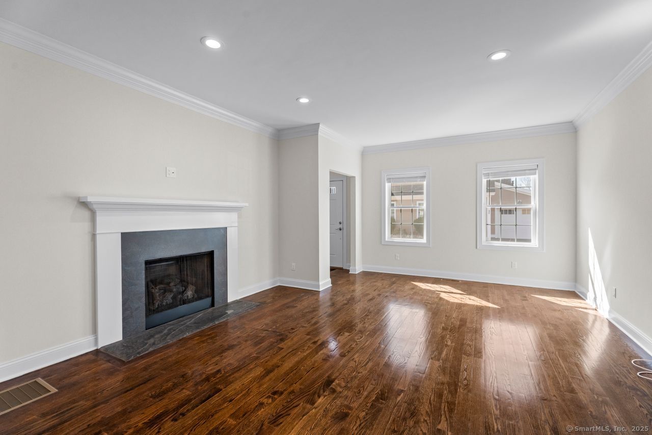 67 Boston Post Road, Unit 8 Madison, CT 06443 - Photo 15 of 35