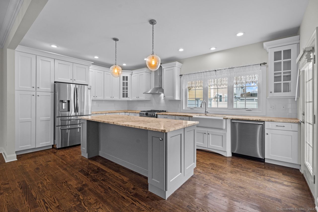 67 Boston Post Road, Unit 8 Madison, CT 06443 - Photo 5 of 35