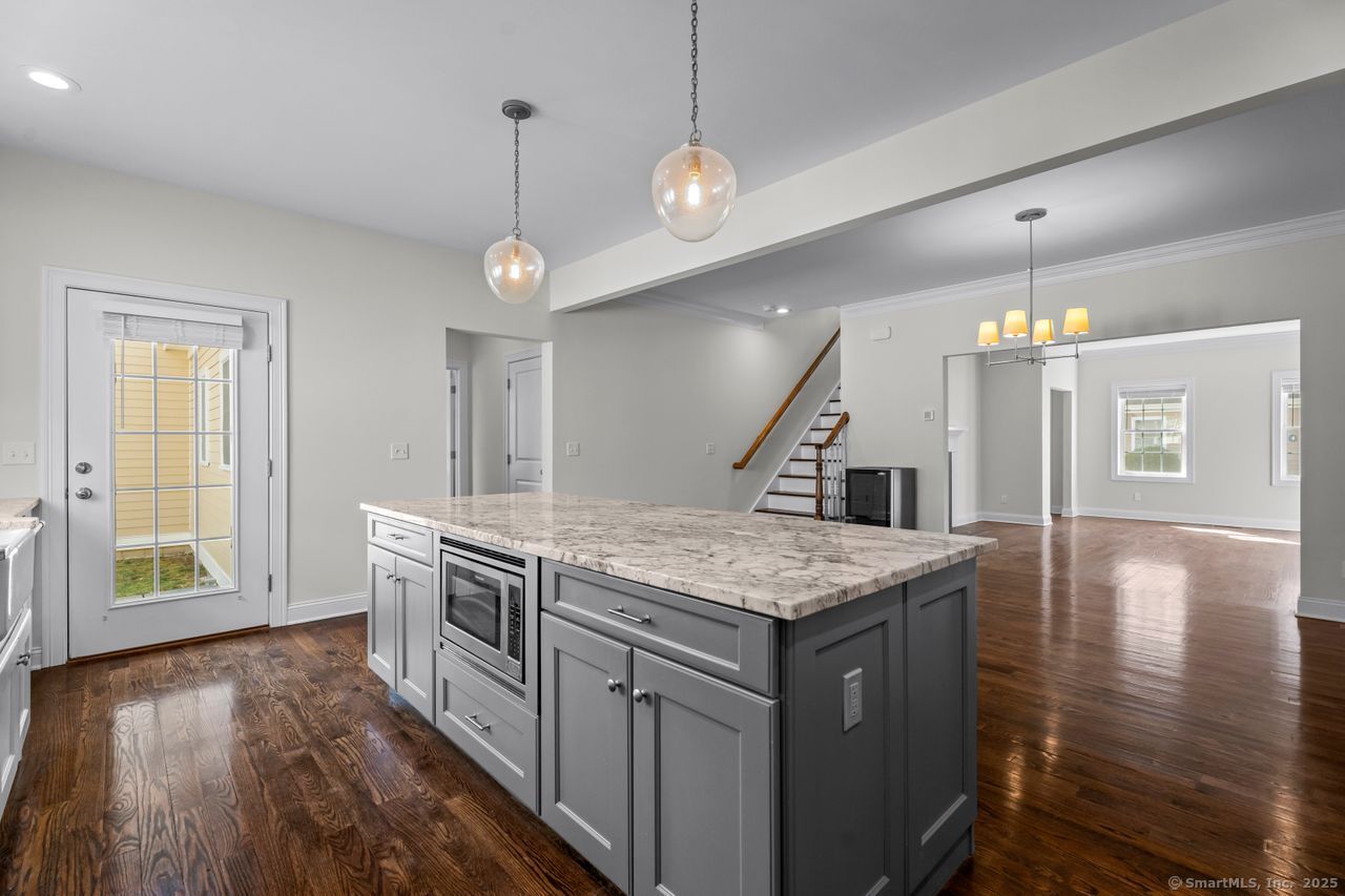 67 Boston Post Road, Unit 8 Madison, CT 06443 - Photo 8 of 35