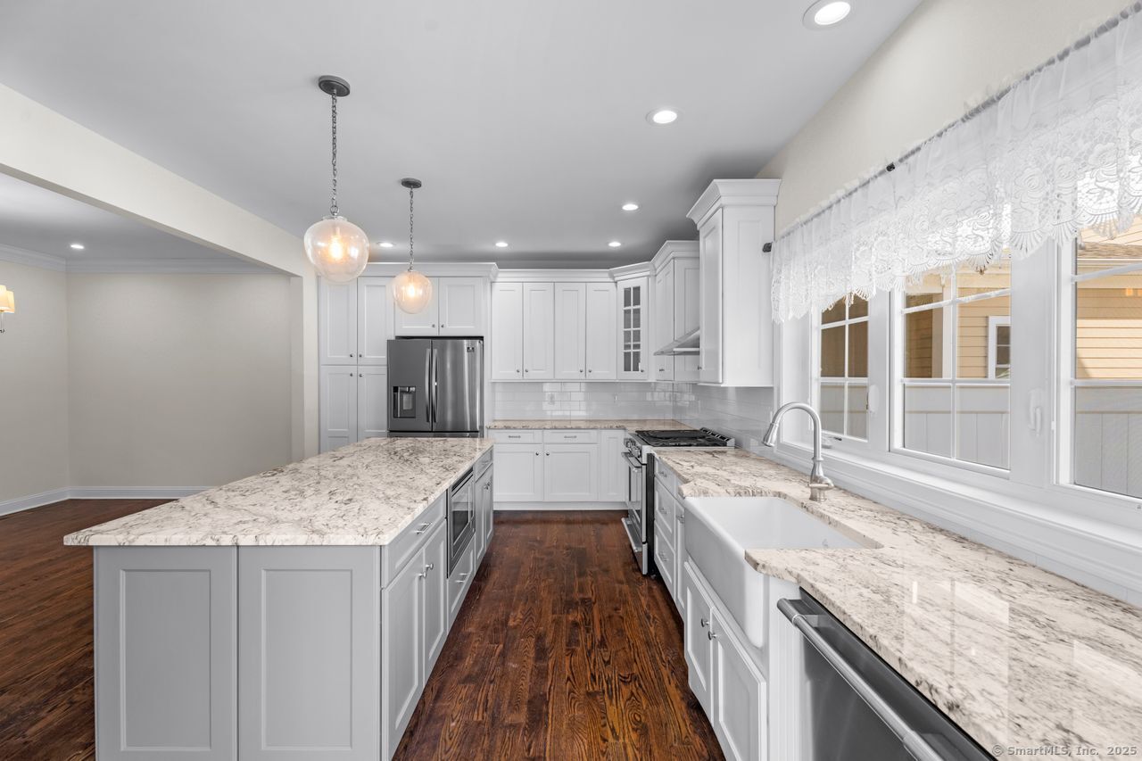 67 Boston Post Road, Unit 8 Madison, CT 06443 - Photo 10 of 35