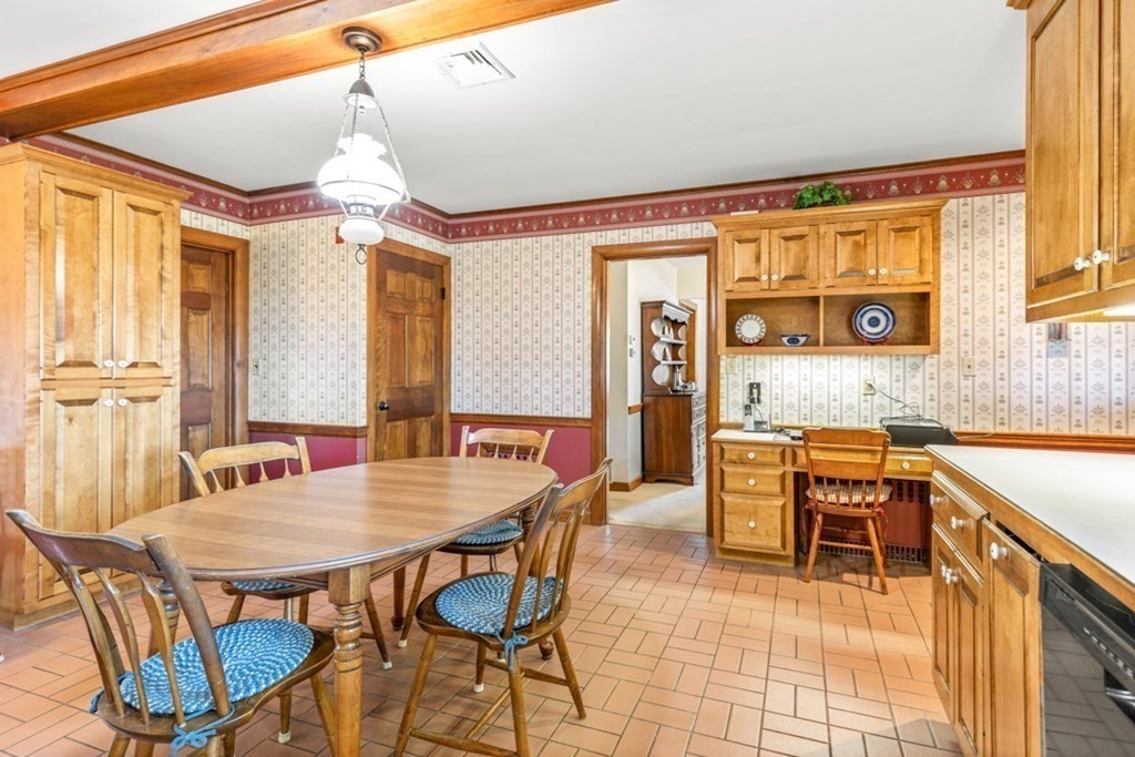 343 Bay Road Sharon, MA 02067 - Photo 13 of 36 Gallery Image 13