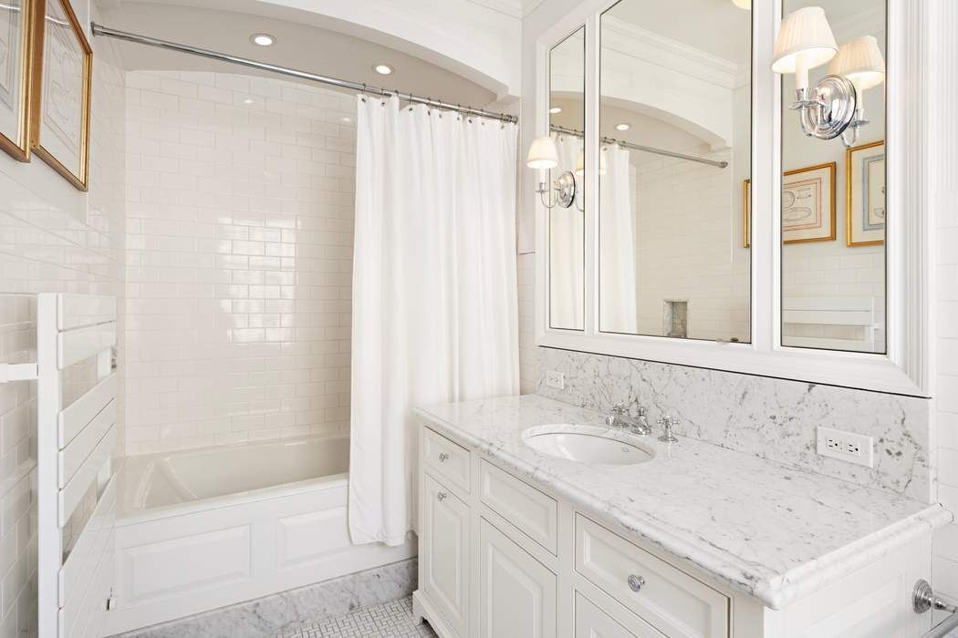 131 East 69th Street, Unit 8 Manhattan, NY 10021 - Photo 11 of 16