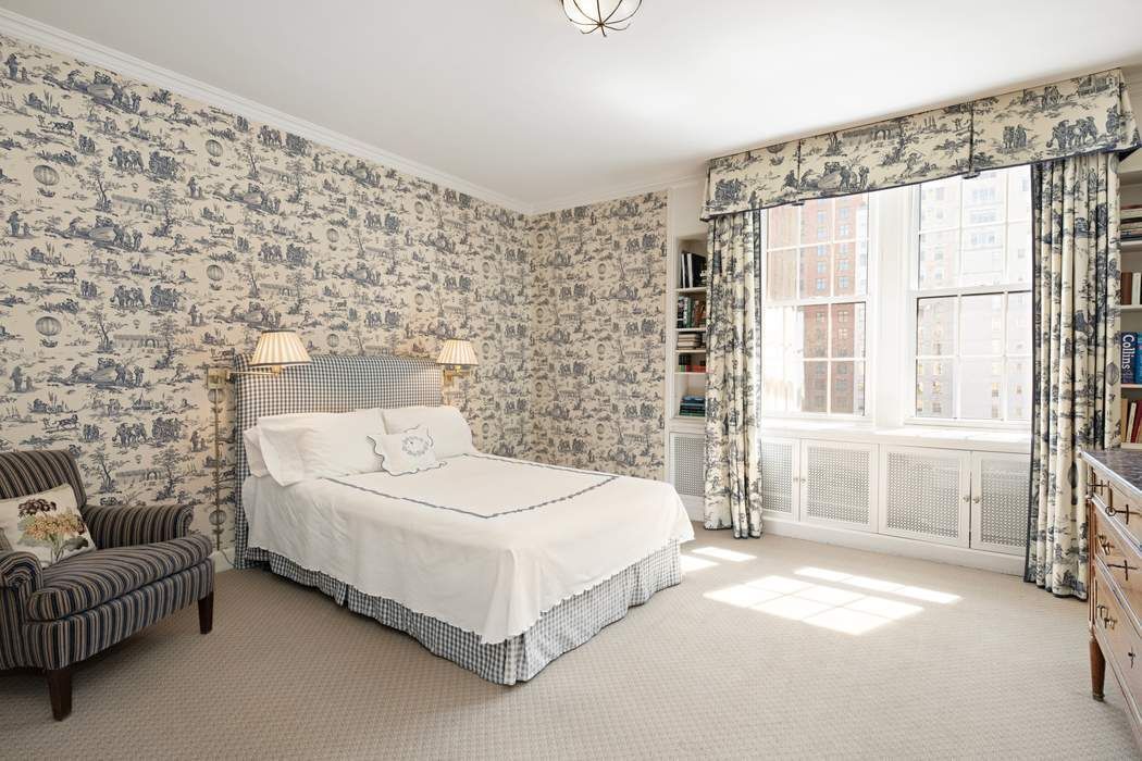 131 East 69th Street, Unit 8 Manhattan, NY 10021 - Photo 12 of 16