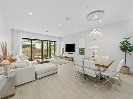 $1,395,000 | 317 Northeast 15th Avenue, Unit 317, Fort Lauderdale, FL 33301