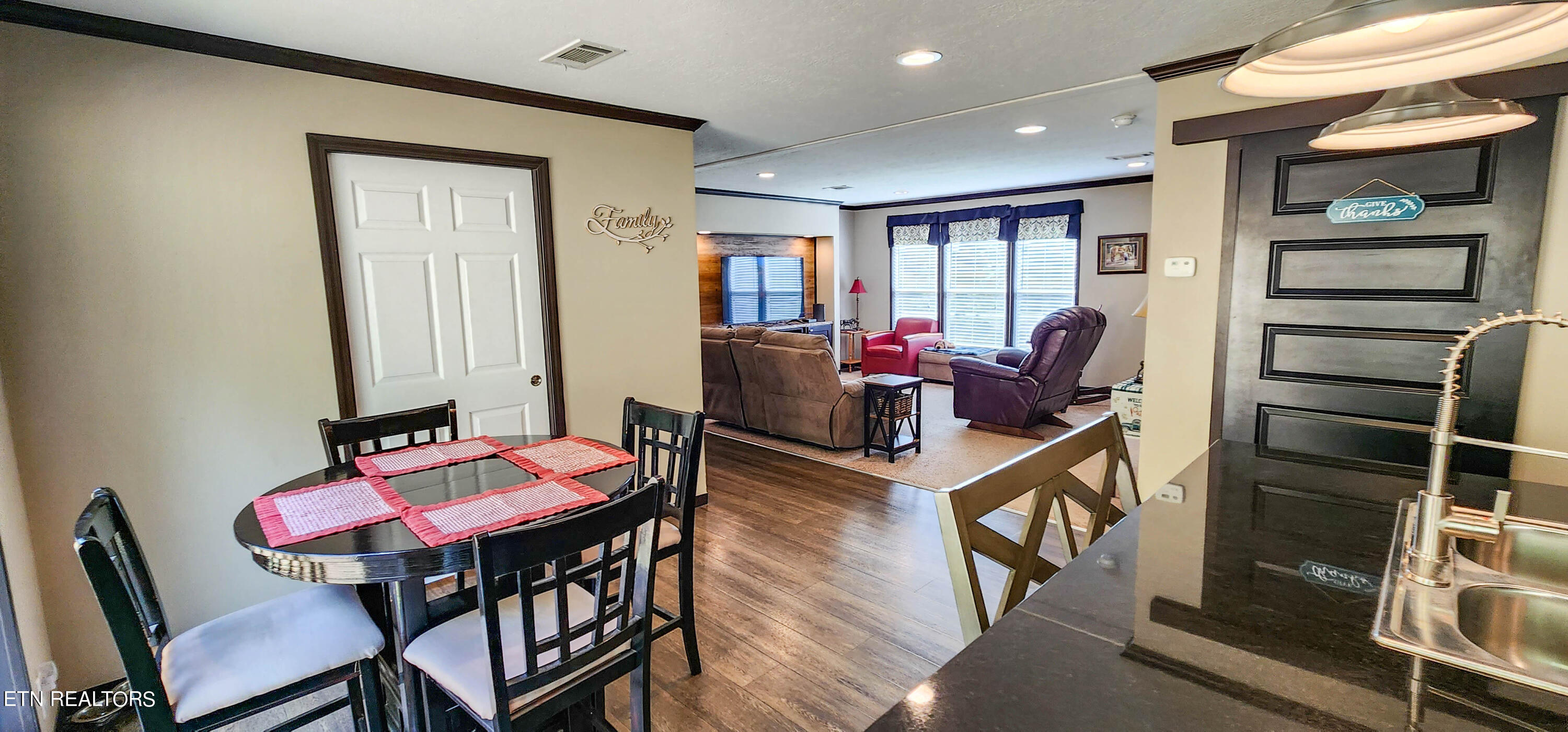 771 Archer Road Luttrell, TN 37779 - Photo 40 of 51 archer din living