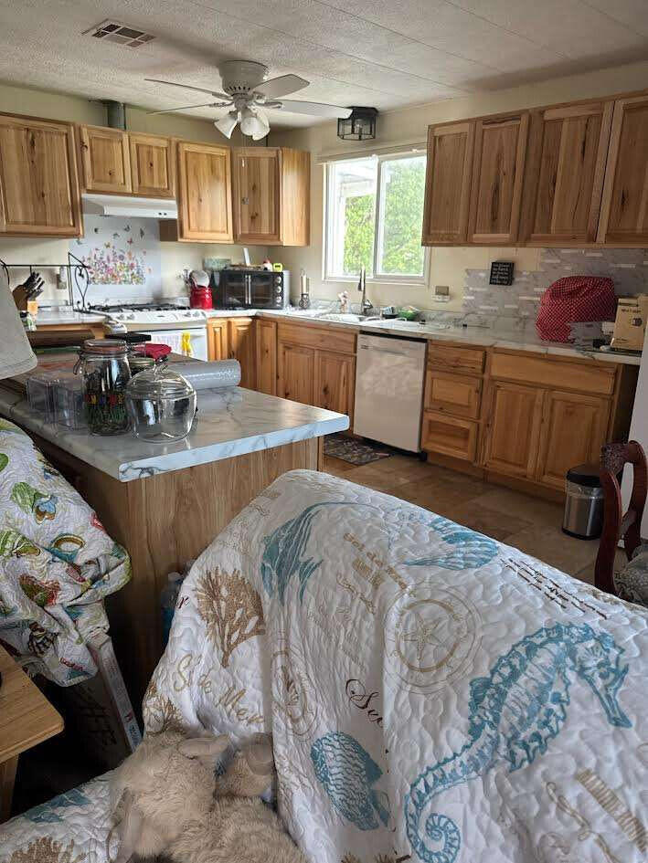 180 Redwood Road Klamath, CA 95548 - Photo 3 of 25