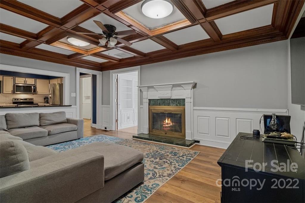 9228 Raintree Lane Charlotte, NC 28277 - Photo 14 of 40 Gallery Image 14