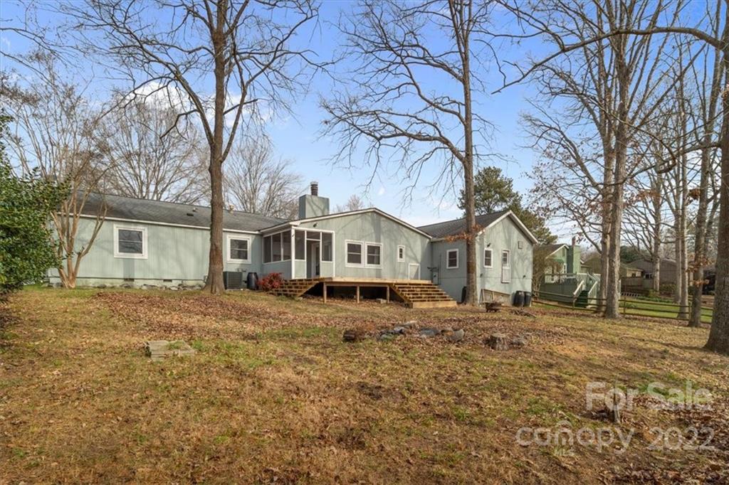 9228 Raintree Lane Charlotte, NC 28277 - Photo 32 of 40 Gallery Image 32