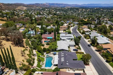 $1,398,747 | 24625 Gilmore Street, West Hills, CA 91307