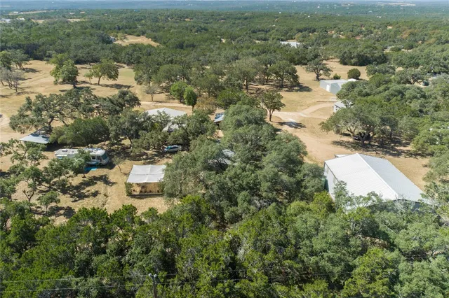 $980,000 | 100 Burnett Ranch Road, Wimberley, TX 78676