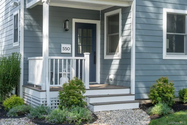 $1,395,000 | 550 Madison Street, Greenport, NY 11944