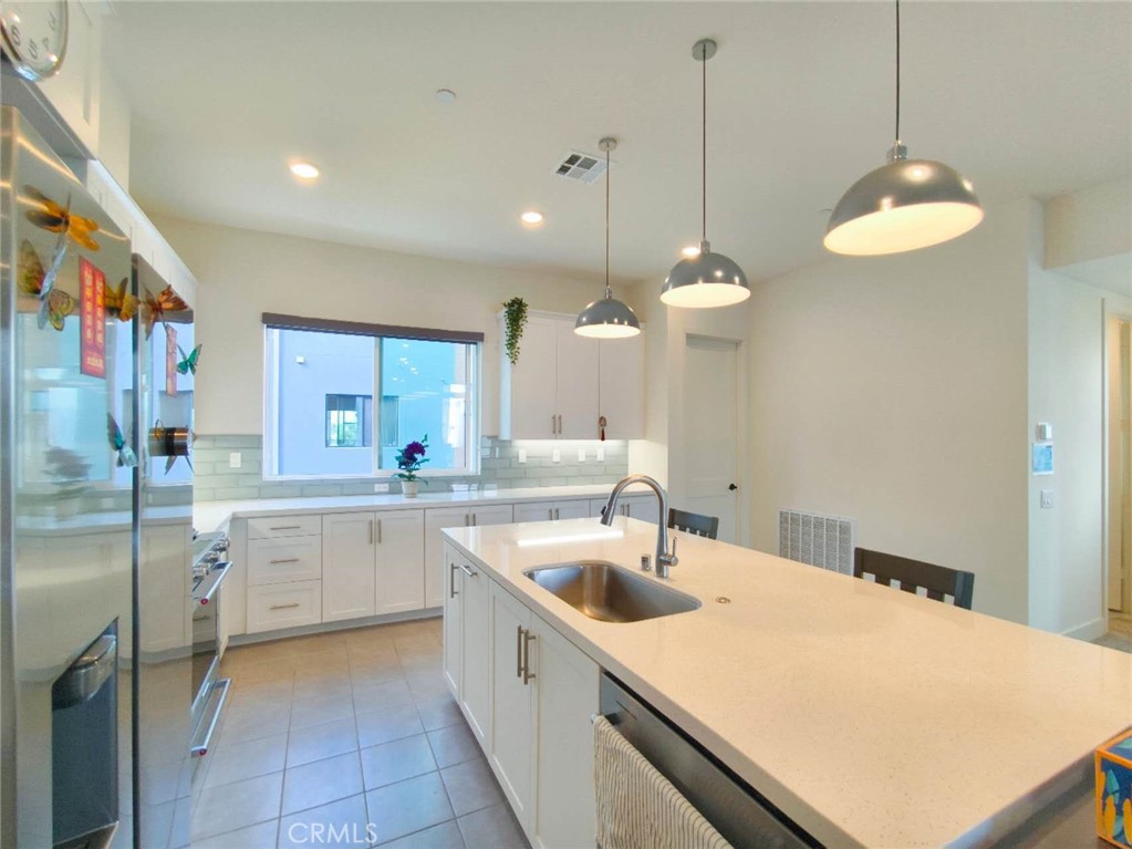 16125 Veterans Way Tustin, CA 92782 - Photo 3 of 42