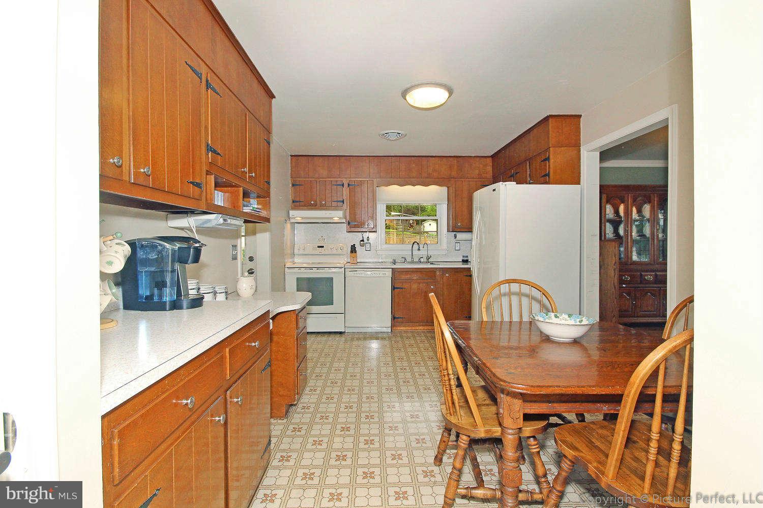 10219 Liberty Road Frederick, MD 21701 - Photo 14 of 30 Kitchen