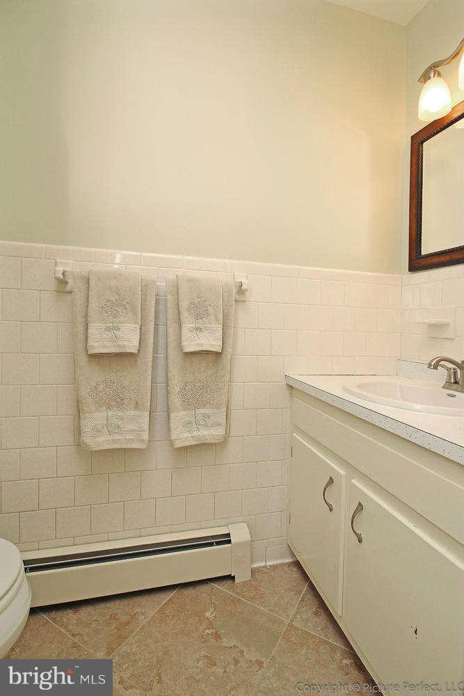 10219 Liberty Road Frederick, MD 21701 - Photo 22 of 30 Bath