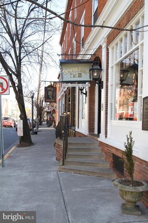 105 East 4th Avenue Lititz, PA 17543 - Photo 34 of 34 Gallery Image 34